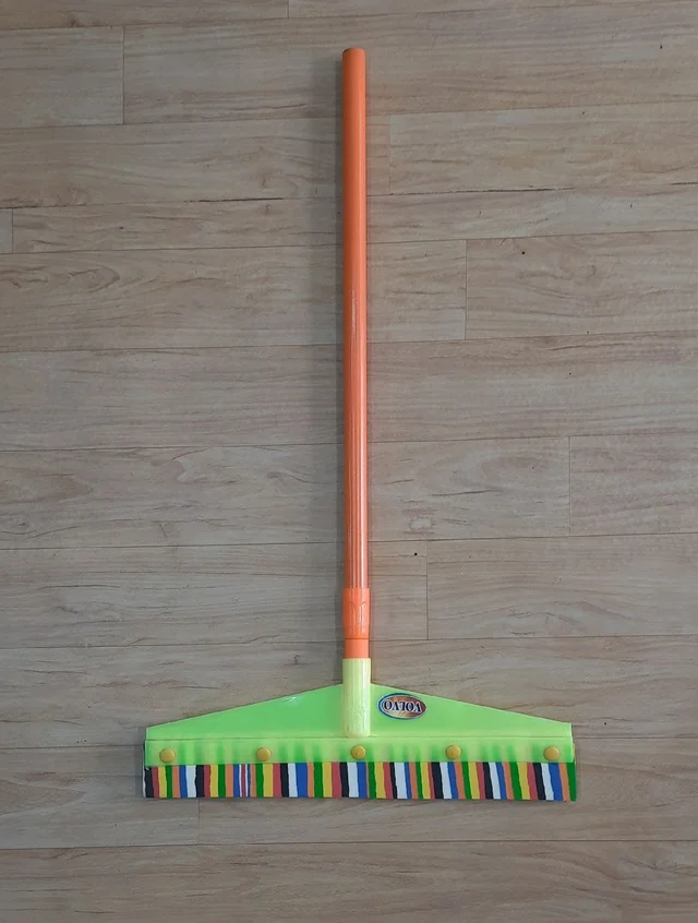 Cleaning Wiper
