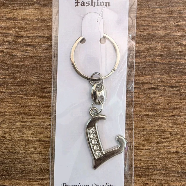 Keychain Capital Letter L