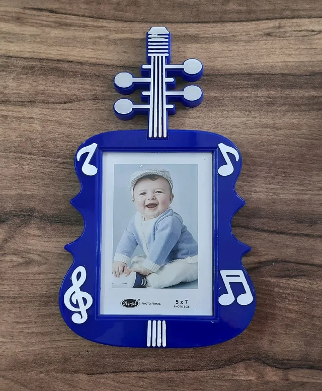 Guitar Style Photo Frame