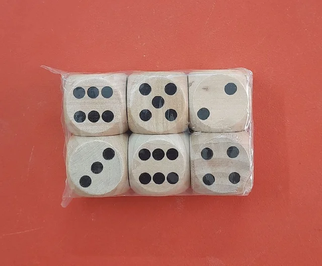 Wooden Dice ( Piece-1 )