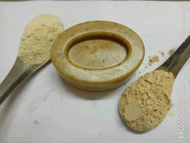 Pasiparuppu Soap- பாசிப்பருப்பு சோப் - PASIPARUPPU SOAP - Paasiparuppu Soap. - 100 g, Buttermilk