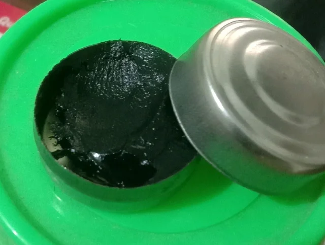 அரகஜா -Arakaja - 4 Grams - அரகஜா திலகம் - ARAKAJA - 4 Gram, 5 Nos