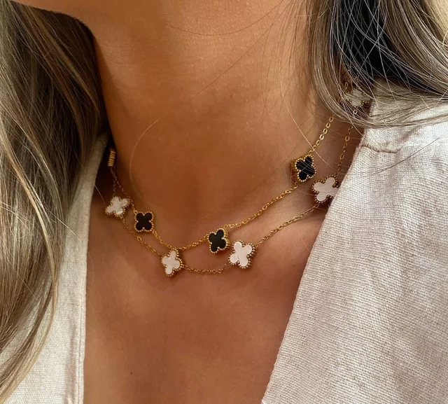 clover necklace b/w ( 1yr warranty ) - black
