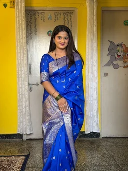 Premium Soft Banarasi Silk Saree with Elegant Silver Zari Weaving and Designer Floral Pallu - FREE, Royal Blue