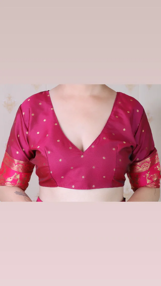 Traditional Art Soft Silk Saree with Gold Zari Motifs & Contrast Pallu - FREE, VIOLET