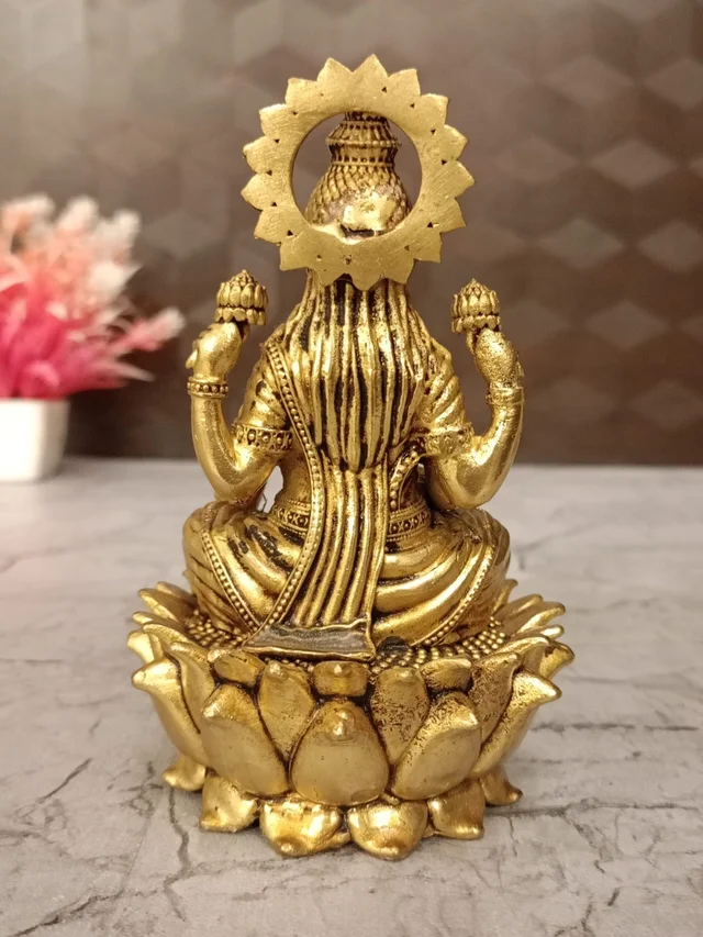 DecorsOne Brass Fine Art Lakshmi Sitting On Lotus Statue