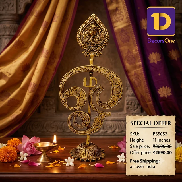 DecorsOne Brass Designer Om Vel With Murugan 11"