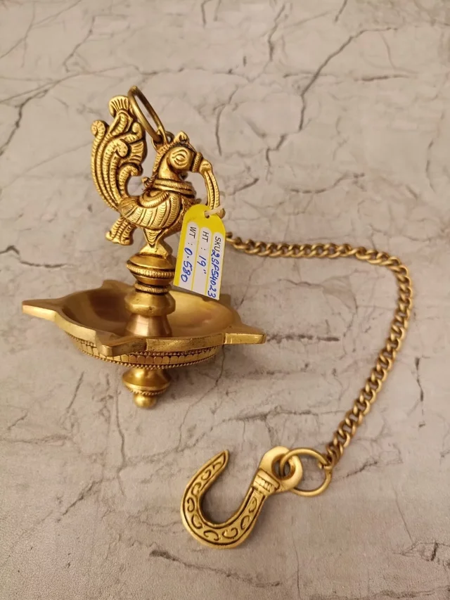DecorsOne Brass Annam Five Face Hanging Diya 19"