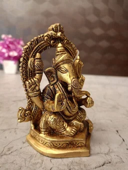 DecorsOne Brass Arch Ganesha Statue For Pooja And Offices / Pure Antique and handicraft Idol