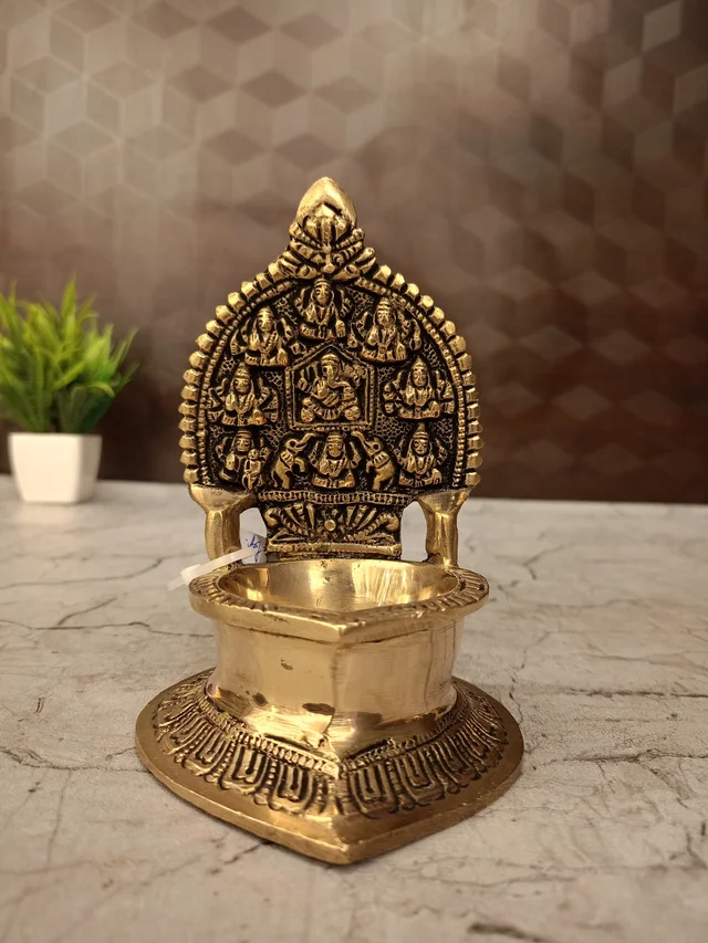 DecorsOne Brass Gajalakshmi Diya Big- 7″