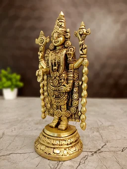 DecorsOne Brass Lord Chain Perumal Idol 8"