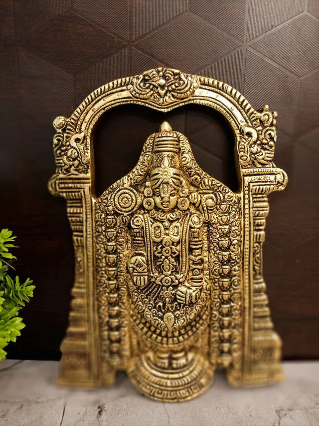 DecorsOne Brass Balaji Wall Mount 7.5"