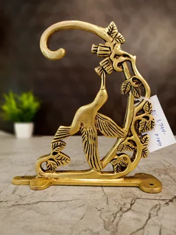 DecorsOne Brass Bird Bracket Wall Mount - 7"