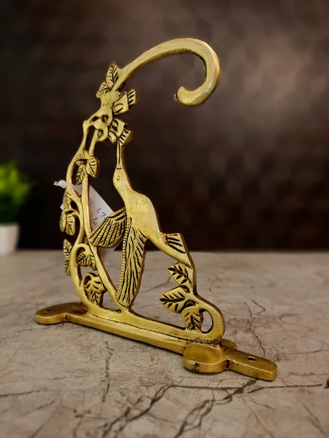 DecorsOne Brass Bird Bracket Wall Mount - 7"