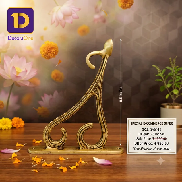 DecorsOne Brass Designer Bracket Wall Mount 6.5"