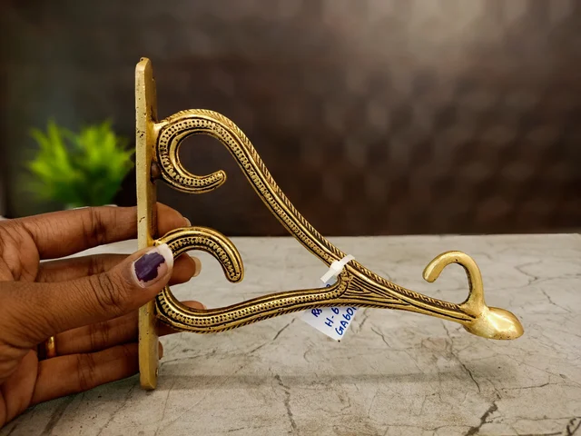 DecorsOne Brass Designer Bracket Wall Mount 6.5"