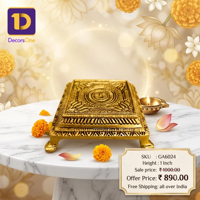 DecorsOne Brass Square Shape Chowki Stand 1″