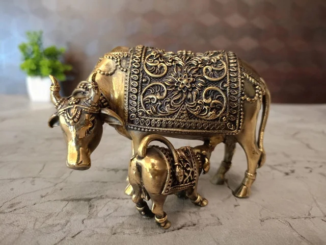 DecorsOne Buy Brass Fine Art Cow And Calf For Pooja, Black Antique Finish