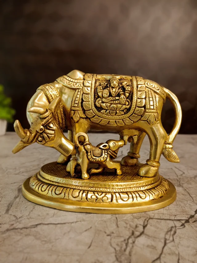DecorsOne Brass Cow And Calf Idol With Ganesha Lakshmi 5.5''