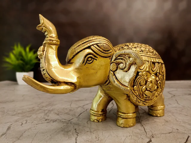DecorsOne Brass Elephant Idol 5.5"