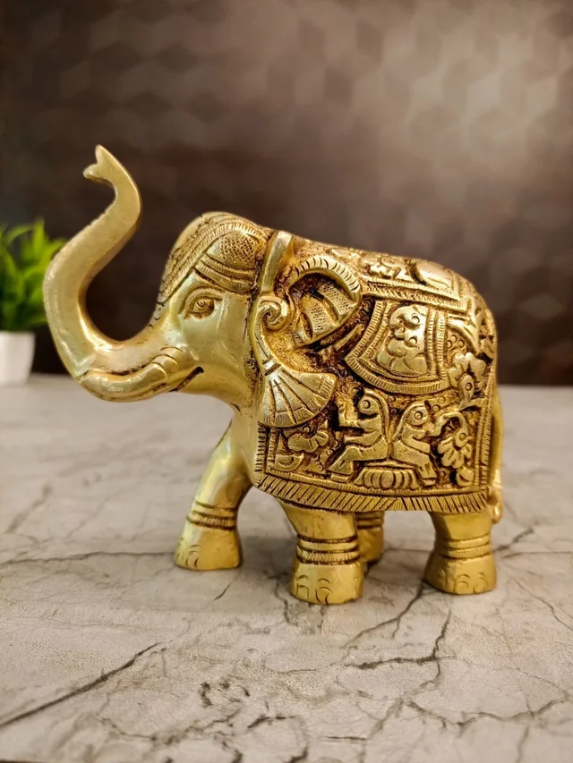 DecorsOne Brass Elephant Idol 4.5"