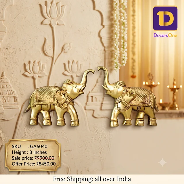 DecorsOne Brass Elephant Wall Mount Pair - 8"