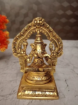 DecorsOne Buy Brass Arch Ganesha Idol Best For Pooja / Antique And Handicraft Statue