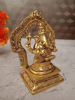 DecorsOne Buy Brass Arch Ganesha Idol Best For Pooja / Antique And Handicraft Statue