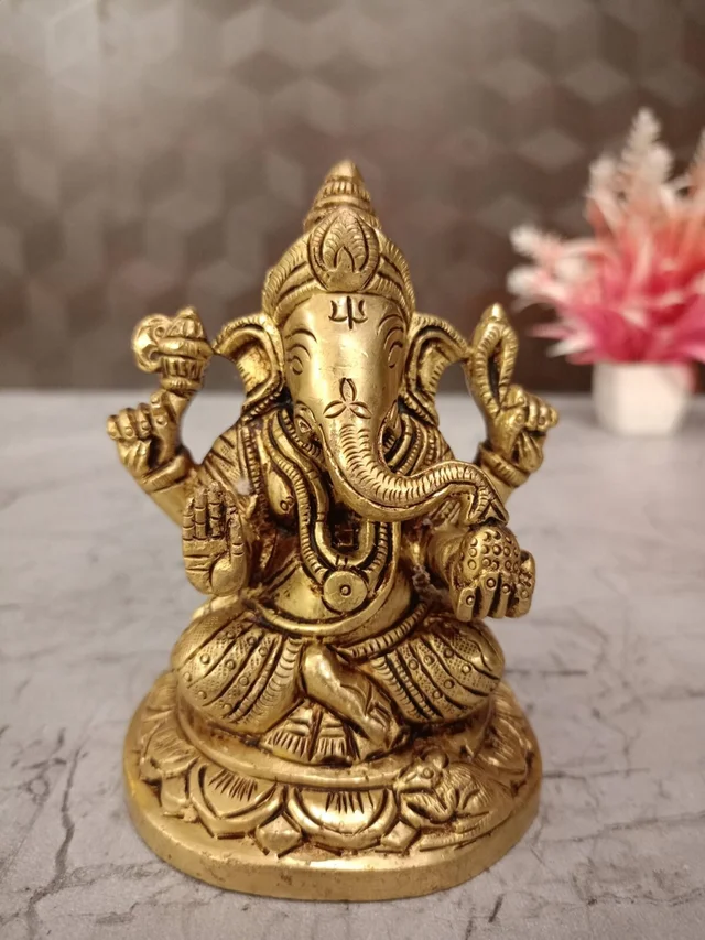 DecorsOne Buy Brass Superfine Ganesha Statue For Pooja / Pure Antique And Handicraft Idol