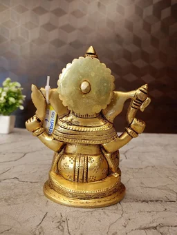 DecorsOne Brass Ganesha Sitting On Round Base , Pure And Antique Finish / Handicraft Statue , God of New Beginnings