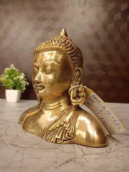 DecorsOne Brass Plain Semi Buddha Idol / Golden Finish