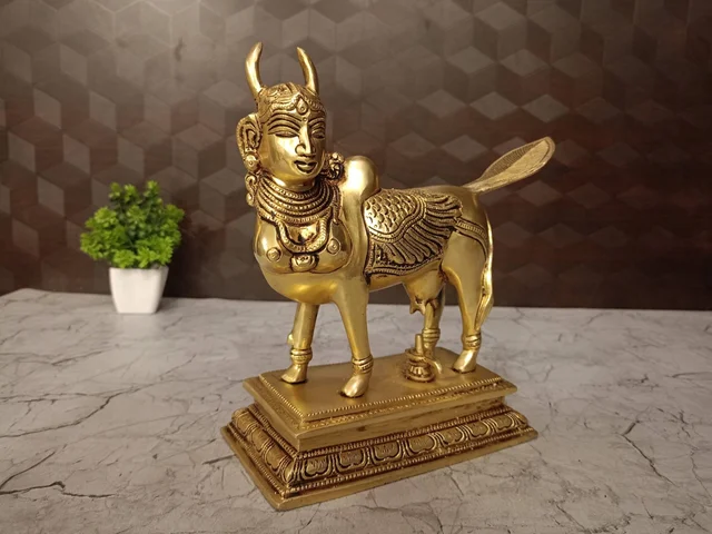 DecorsOne Buy Brass superfine Kamadenu Statue , Handicraft & Golden Antique Finish