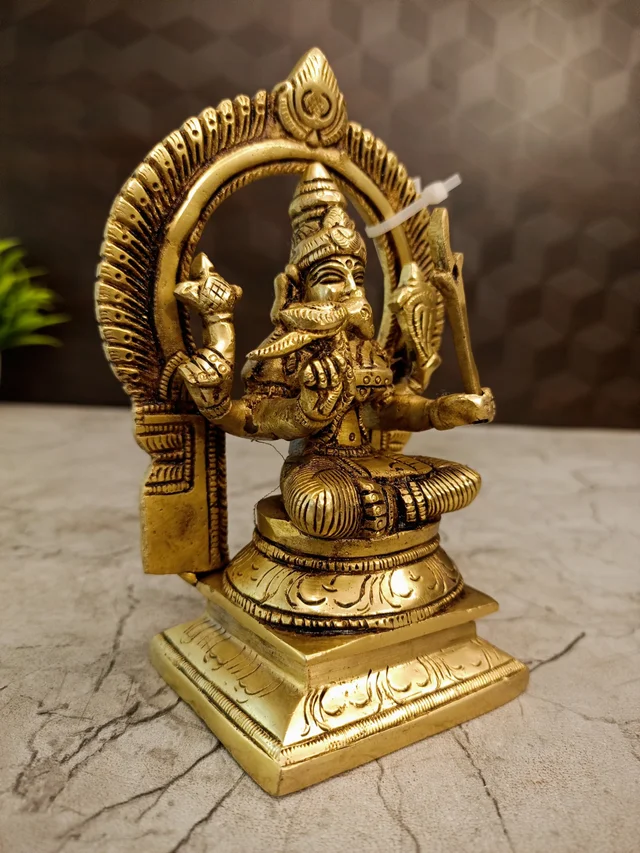 DecorsOne Brass Kamatchi Amman With Thiruvachi - 6''