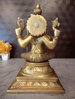 DecorsOne Brass Kamakshi Idol