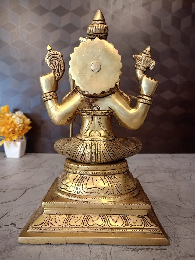 DecorsOne Brass Kamakshi Idol