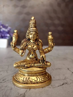 DecorsOne Brass Lakshmi Idol