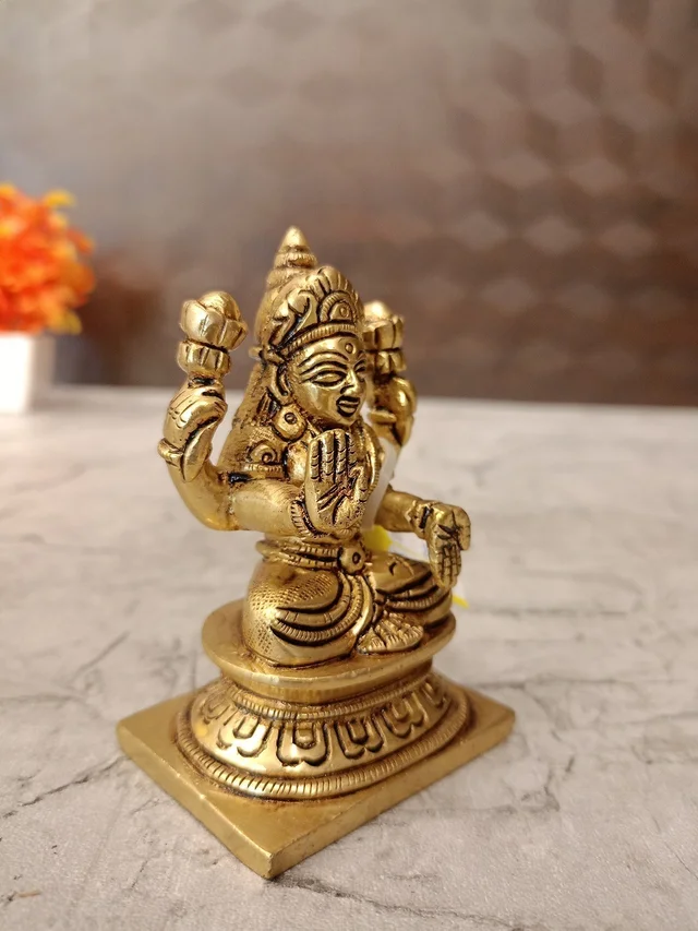 DecorsOne Brass Lakshmi Idol Small