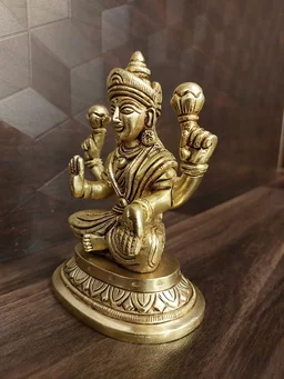 DecorsOne Brass Lakshmi Idol For Pooja