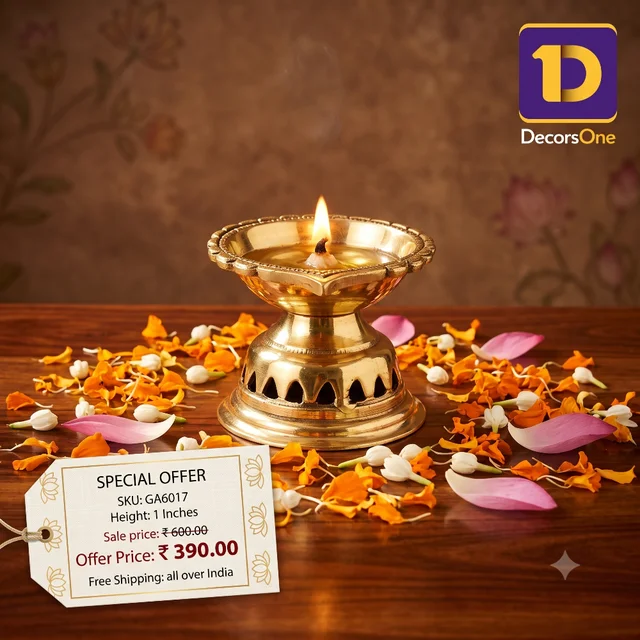 DecorsOne Brass Lotus Diya Small 1"