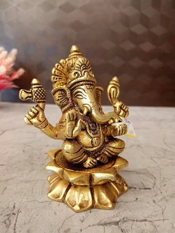 DecorsOne Buy Brass Ganesha Sitting On Lotus Base / Pure Antique And Handicraft Idol , Bringer of Good Luck and Prosperity