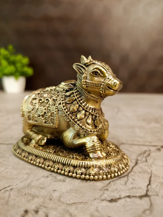 DecorsOne Brass Fine Art Nandhi Idol 2.5″