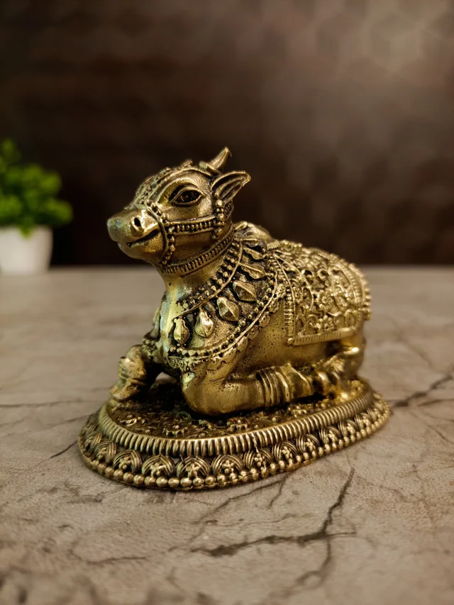 DecorsOne Brass Fine Art Nandhi Idol 2.5″