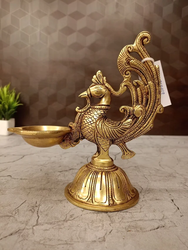 DecorsOne Brass Peacock Single Face Diya with Cup Base 7.5''