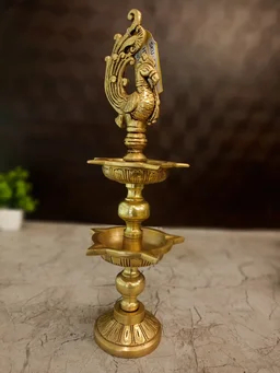 DecorsOne Brass Five Face Annam Kuthuvilakku With Two Layer 14"