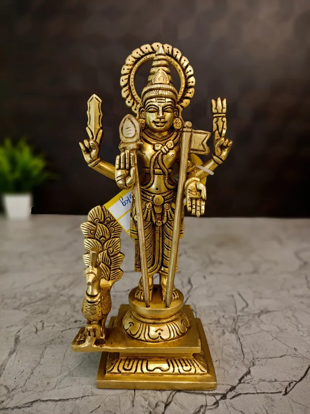 DecorsOne Brass Thiruchendur Murugan Idol 9.5"