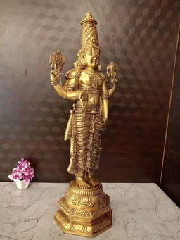 DecorsOne Brass Lord Balaji Idol