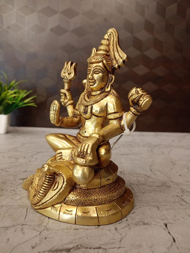 DecorsOne Brass Shiva Sitting On Snake Idol