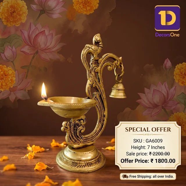 DecorsOne Brass Single Face Diya On Round Base 7"