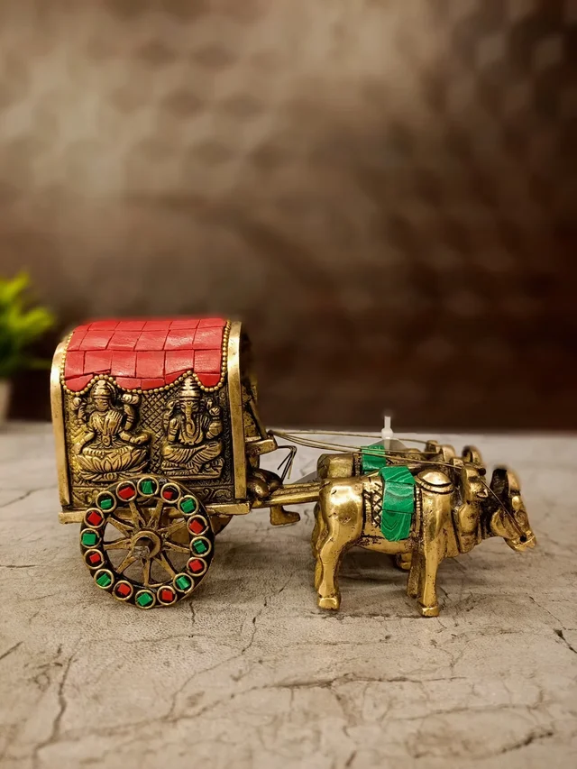 DecorsOne Brass Stone Bullockcart 3.5''