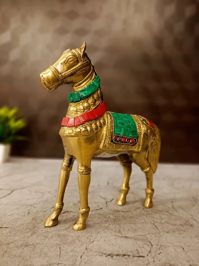 DecorsOne Brass Stone Horse Idol 8"